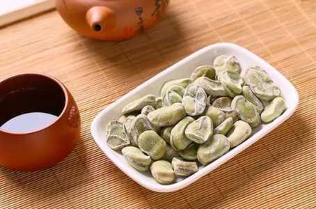 孔乙己里面的茴香豆是什么豆？